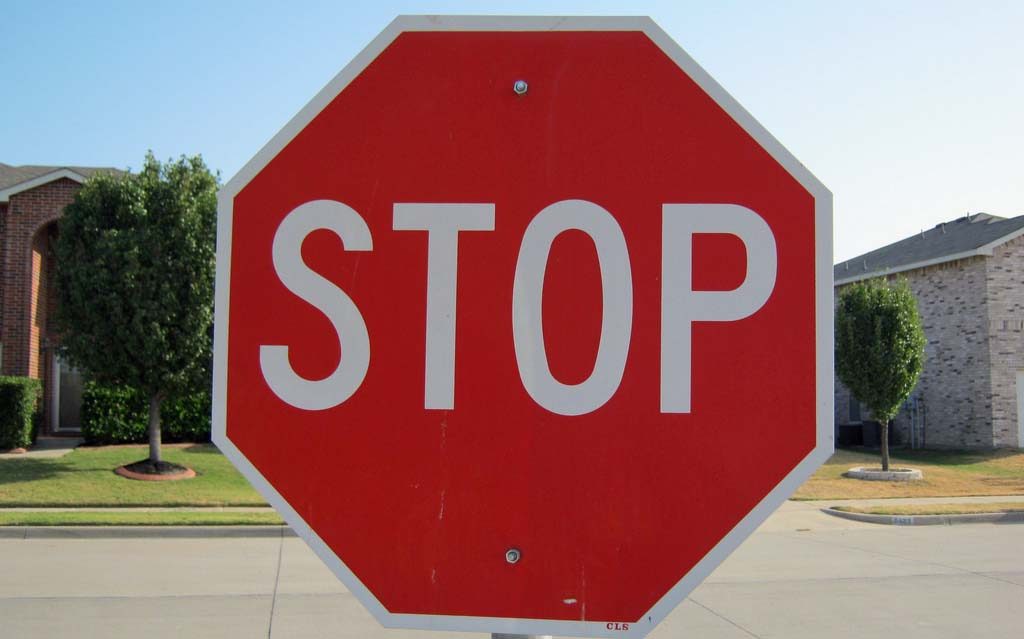 City plans to install 4-way stop at 37th St., Center Avenue