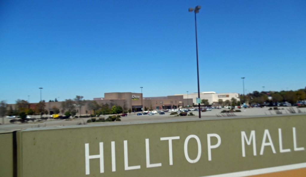 3 sought in organized retail theft at Hilltop Mall shoe