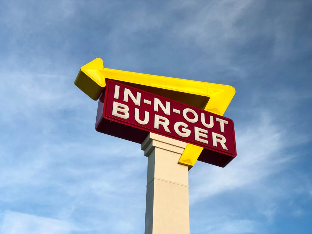 Florida official tries to lure In-N-Out Burger to Sunshine State in wake of controversy