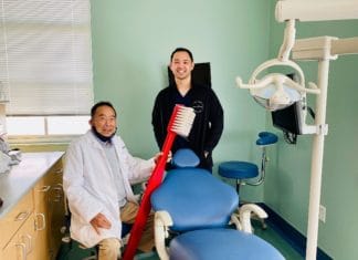 Peres Elementary Dental Clinic celebrates ‘Passing of the Toothbrush’ Peres Elementary Dental Clinic celebrates ‘Passing of the Toothbrush’