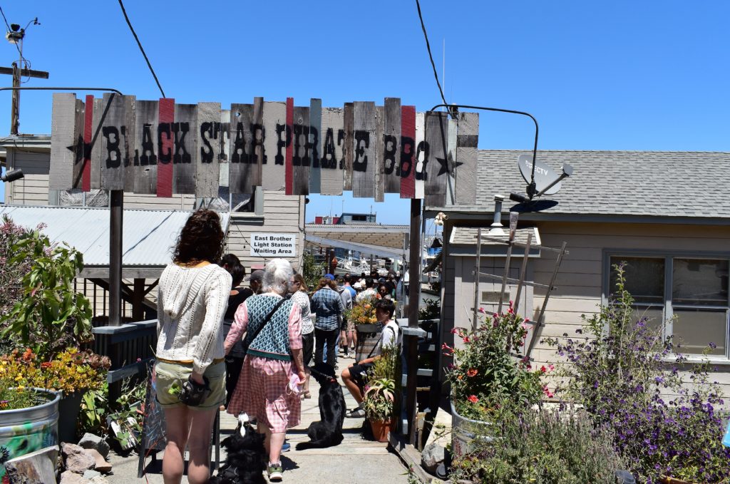 Arnon Oren of Anaviv’s Open Market taking over Black Star Pirate BBQ space