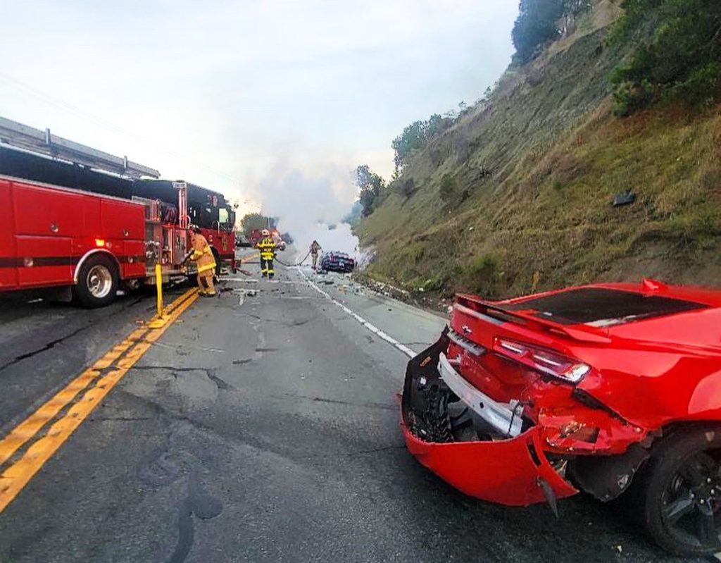 One person suffers moderate injuries in 3-car wreck on San Pablo Dam Rd.