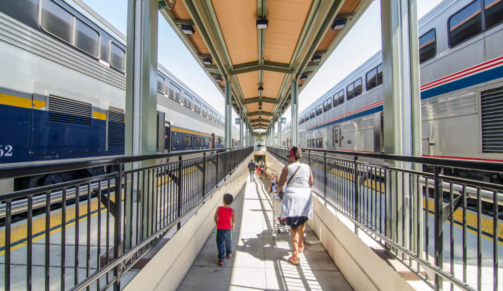 Amtrak San Joaquins expands Kids Discount for train, bus service