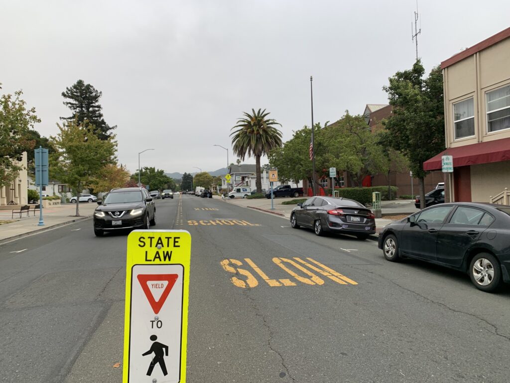 Road safety construction set for Pinole's Tennent Avenue