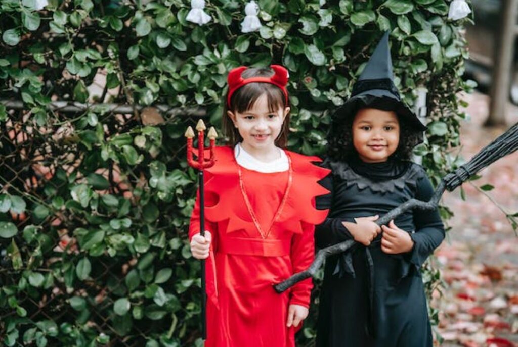 Point Richmond’s Fall Fest haunts the hamlet this weekend