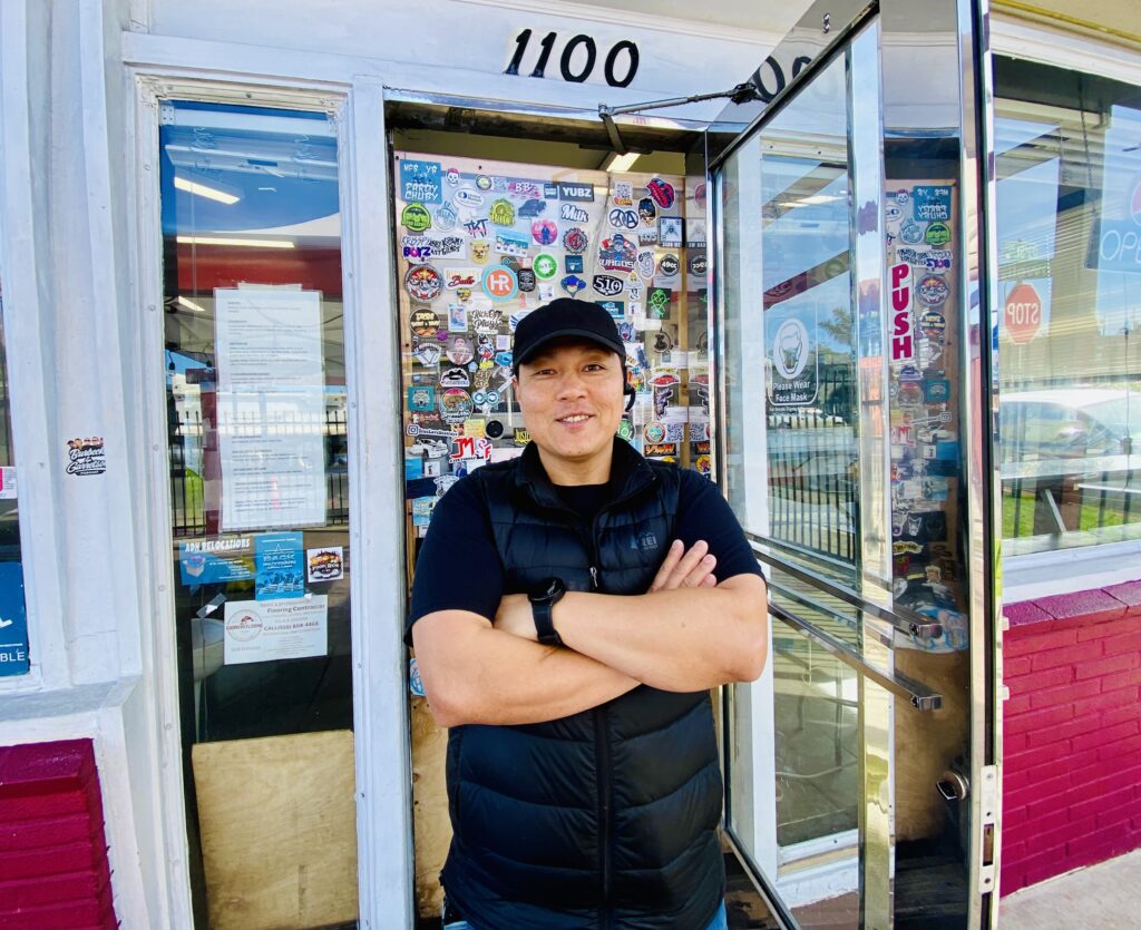 Phila Burger continues to draw crowds as it plans a few upgrades