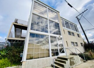 Seaport Art Studios to become octopus’ garden with new mural Seaport Art Studios becomes octopus’ garden with new mural