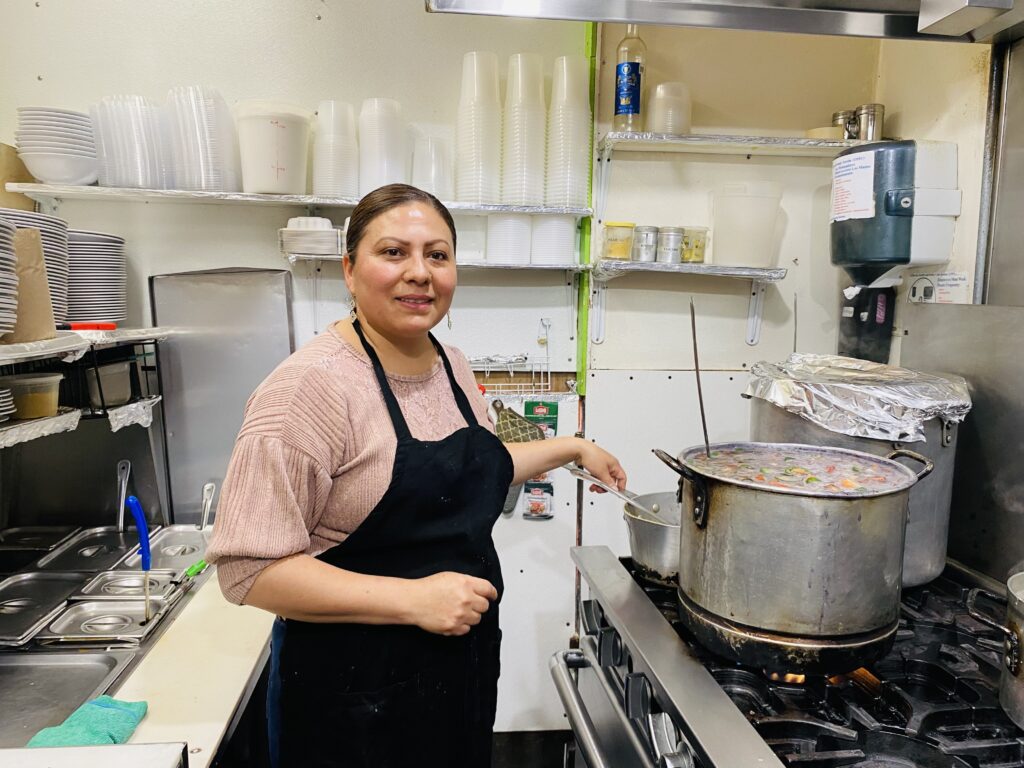 3 Hermanas serve up home-cooked Mexican favorites