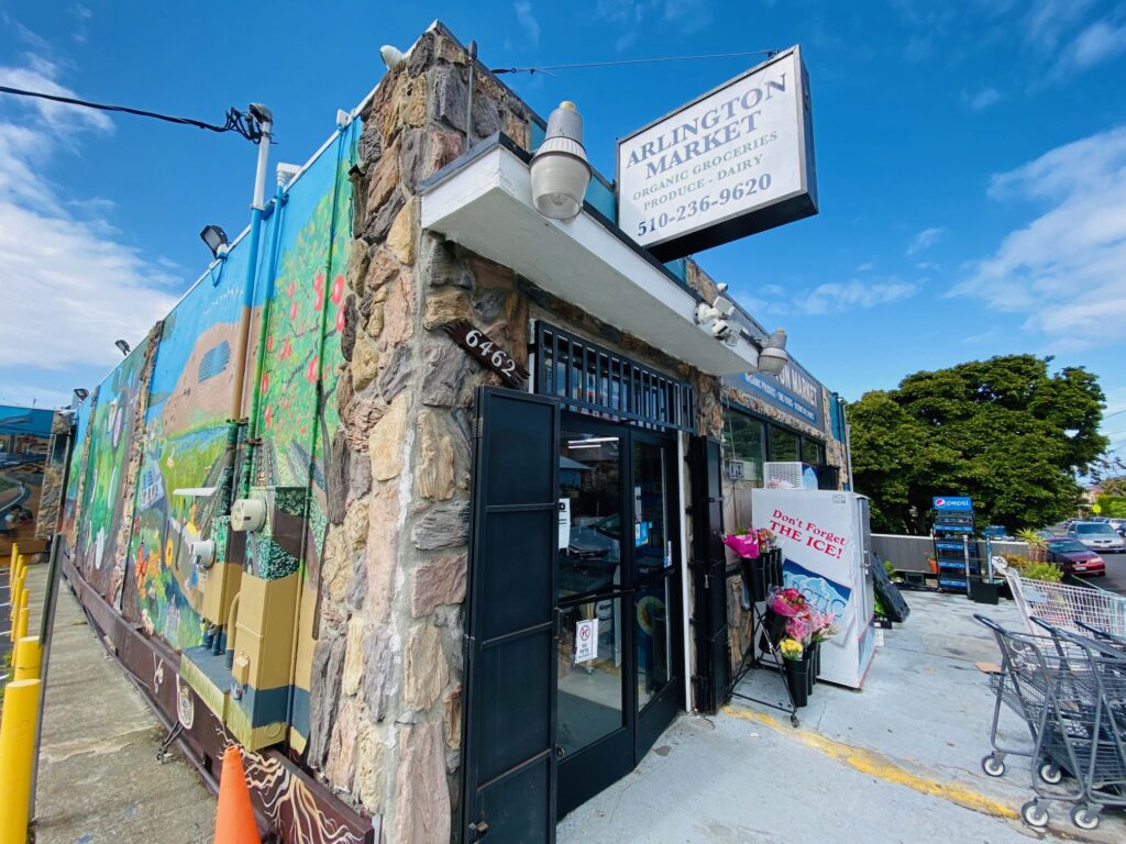 Arlington Market to celebrate new mural