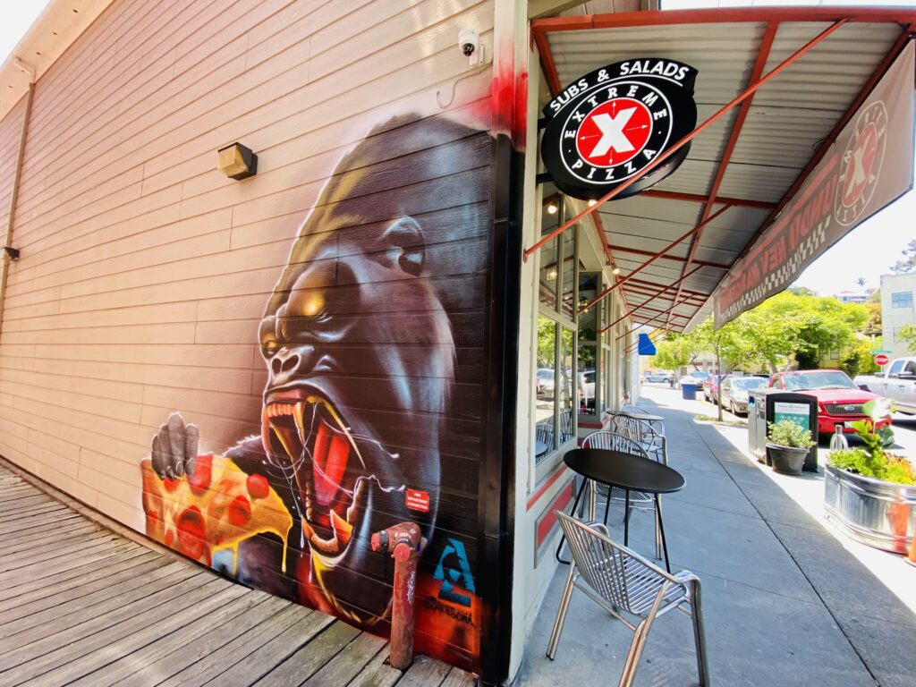 Extreme Pizza gets a fresh look with Bermudez family purchase