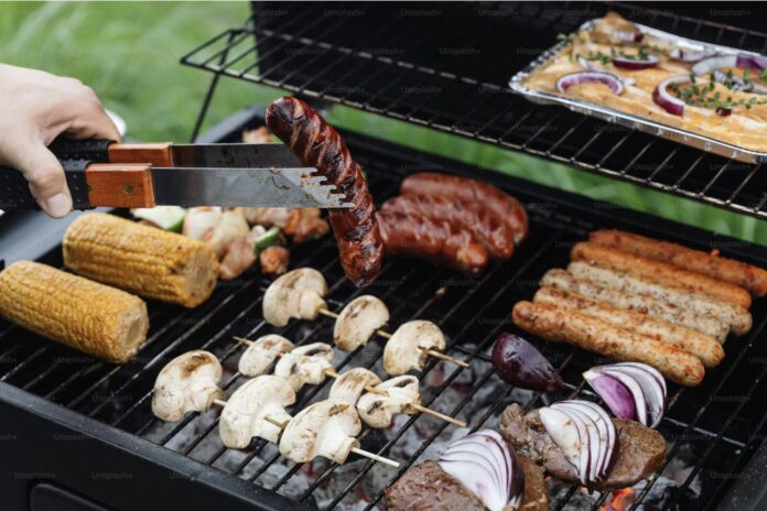 Grill masters compete at nonprofit’s ‘Bourbon & BBQ’ showdown