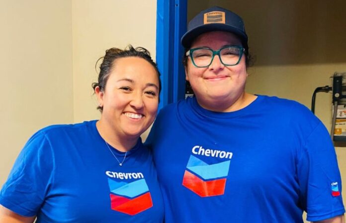 Kelli Wong leads Chevron volunteers in Richmond PAL makeover