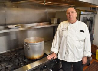 Retired Chevron employee devotes decades to feeding, teaching at Bay Area Rescue Mission Retired Chevron employee devotes decades to feeding, teaching at Bay Area Rescue Mission