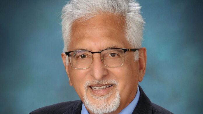 Jewish leaders demand Richmond mayor resign over antisemitic Bondi Beach posts