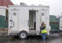 S.O.S. Richmond solicita apoyo comunitario tras el colapso de un tráiler de duchas S.O.S. Richmond appeals for community support after shower trailer collapse