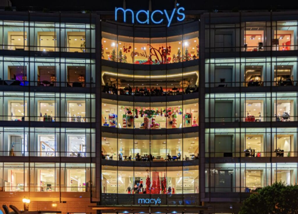 Richmond artist curates exhibition at Macy’s Union Square