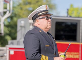 Broschard reinstated as interim fire chief days after retirement Days after retiring, Con Fire former chief reinstated as interim chief