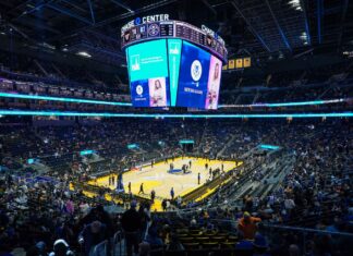 Golden State Warriors honor Richmond nonprofit leader Keycha Gallon Golden State Warriors honor Richmond nonprofit leader Keycha Gallon