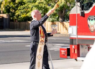 Contra Costa Fire seeks five volunteer chaplains Contra Costa Fire seeks five volunteer chaplains