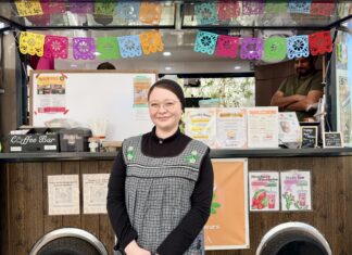 Rich Dish checks in at Flor Hermosa Rich Dish checks in at Flor Hermosa